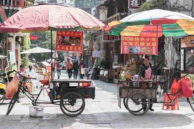 好色先生互动镜头拆解｜实景拍摄纪实精准呈现视觉重点